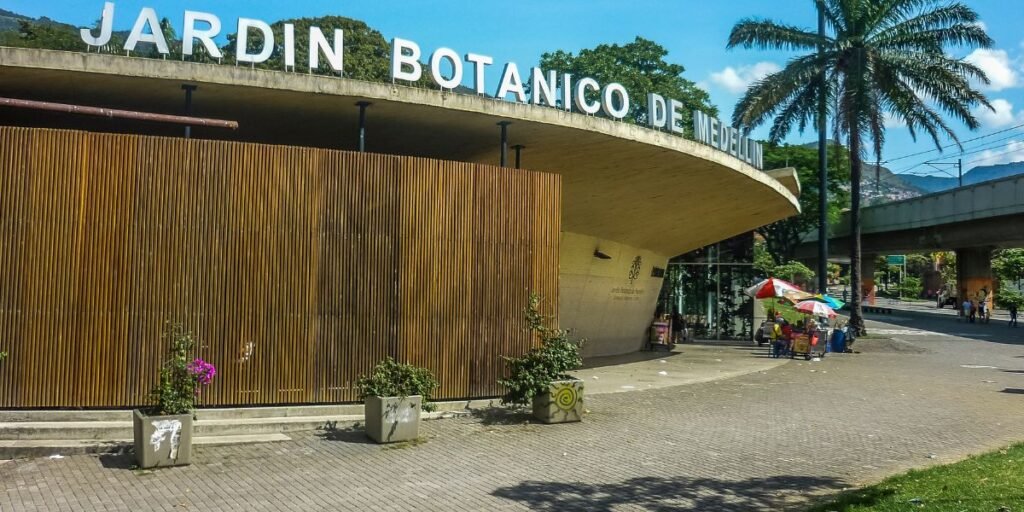 Qué hacer en Medellín - Hacer picnic en el Jardín Botánico