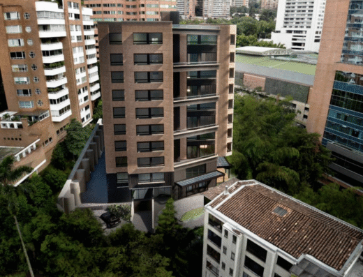 Calucé El Tesoro Medellín
